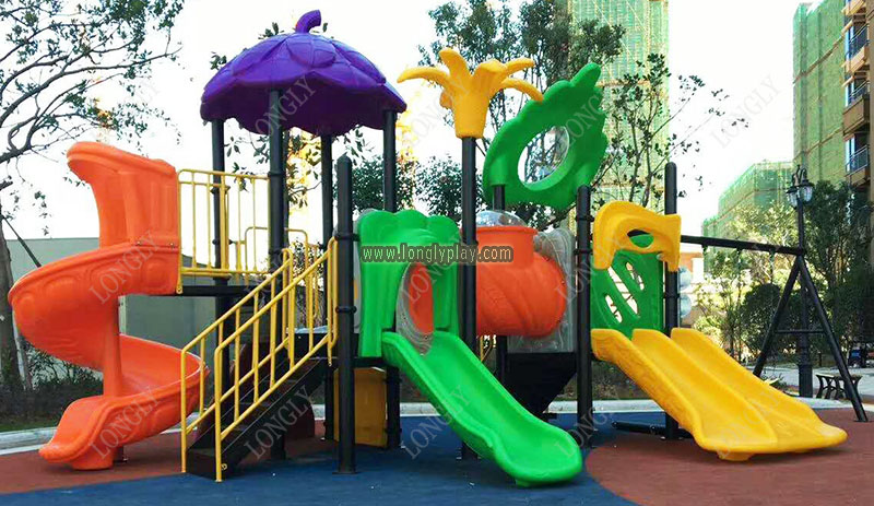 LLDPE多機能キッズスライド（スイング付き）庭、住宅、学校 - Kids Outdoor Swing And Slide のレビューと価格